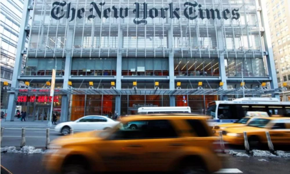 Πόλεμος στην Ουκρανία: Οι New York Times αποσύρουν τους δημοσιογράφους τους από τη Ρωσία